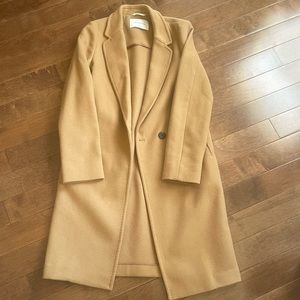 Aritzia Babaton Stedman Coat